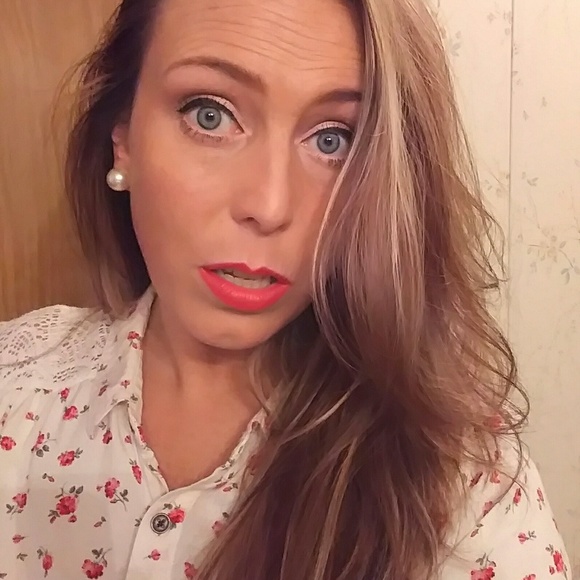 Meet your Posher, Amber - Picture 3 of 8